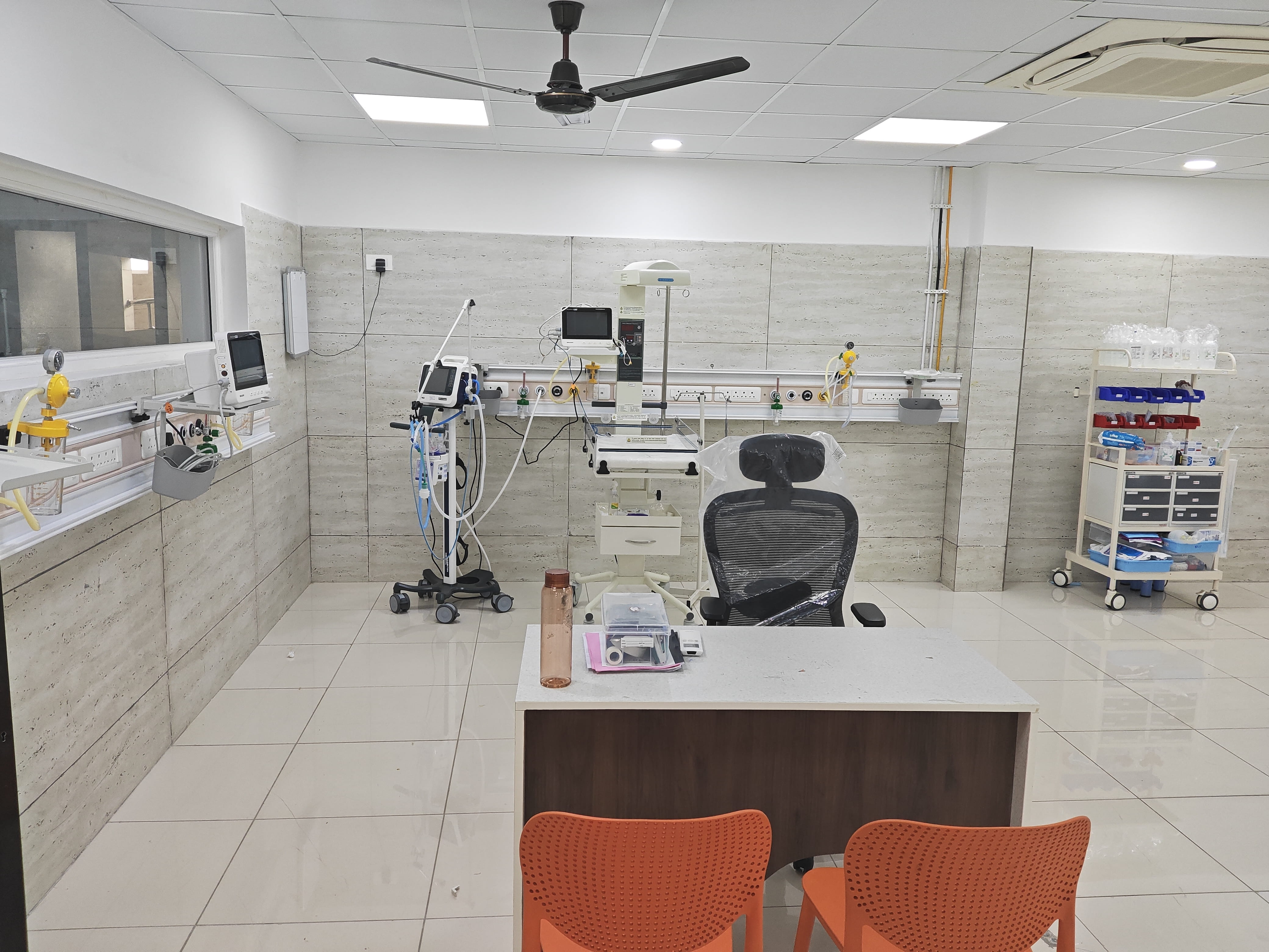 NICU at Thulir Hospital